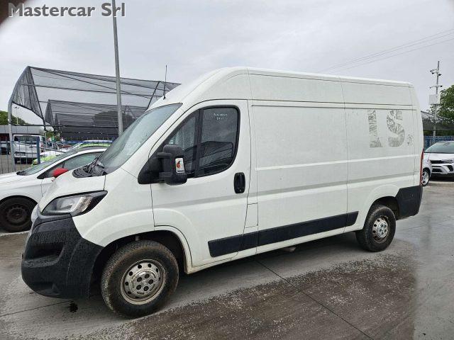 PEUGEOT Boxer 330 L2H2 2.2 BlueHDi 140cv - GB384KR