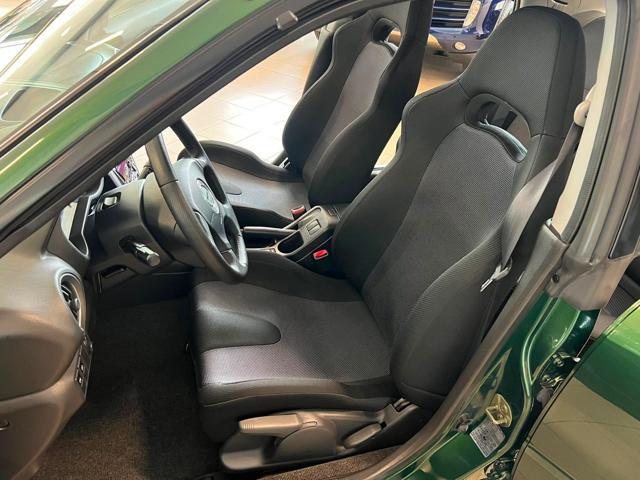 SUBARU Impreza 2.0 i T sedan WRX AWD SOLO 300KM! NUOVA OLD STOCK