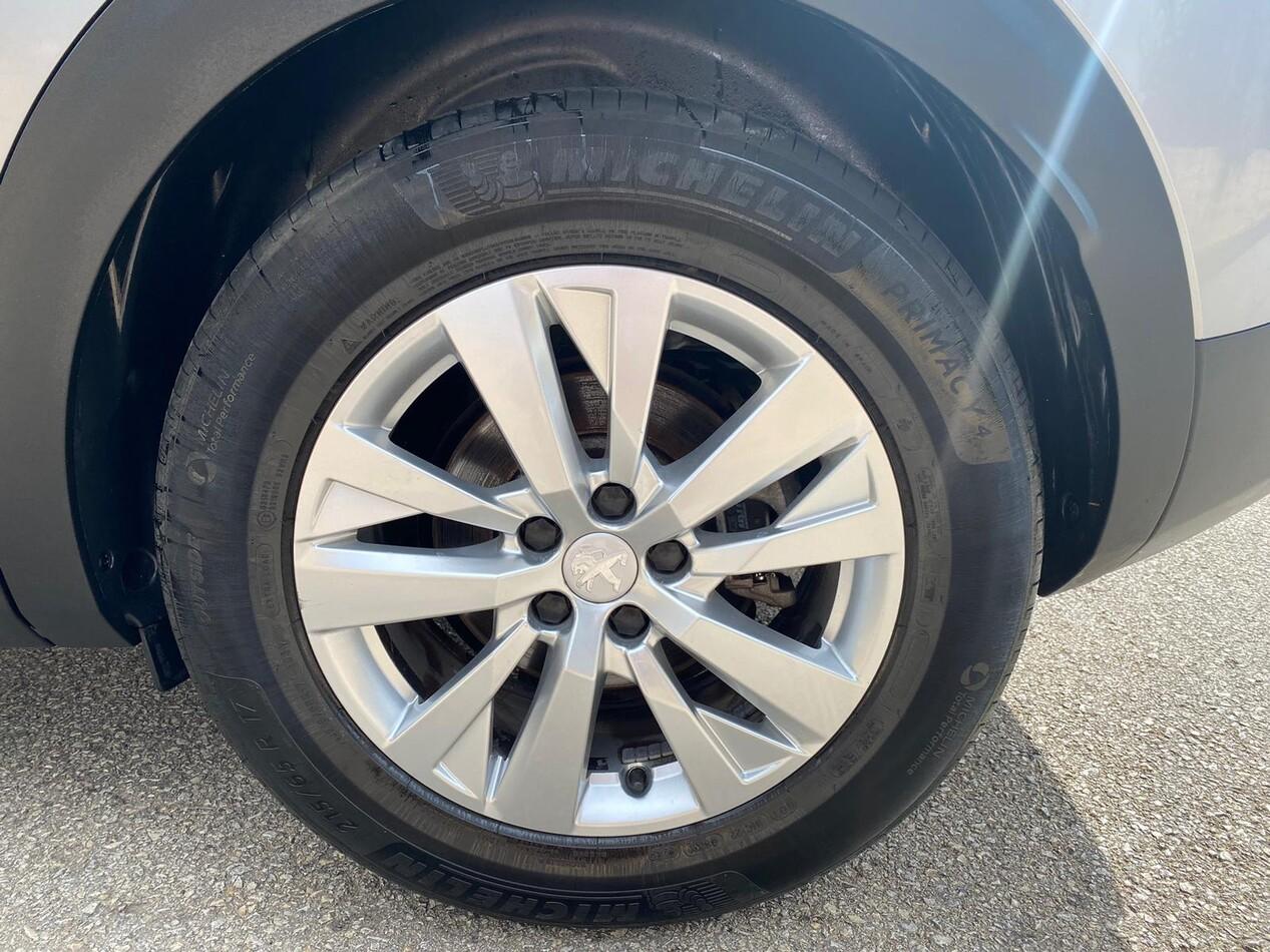 Peugeot 3008 II 1.5 bluehdi Active Business s&s 130cv eat8