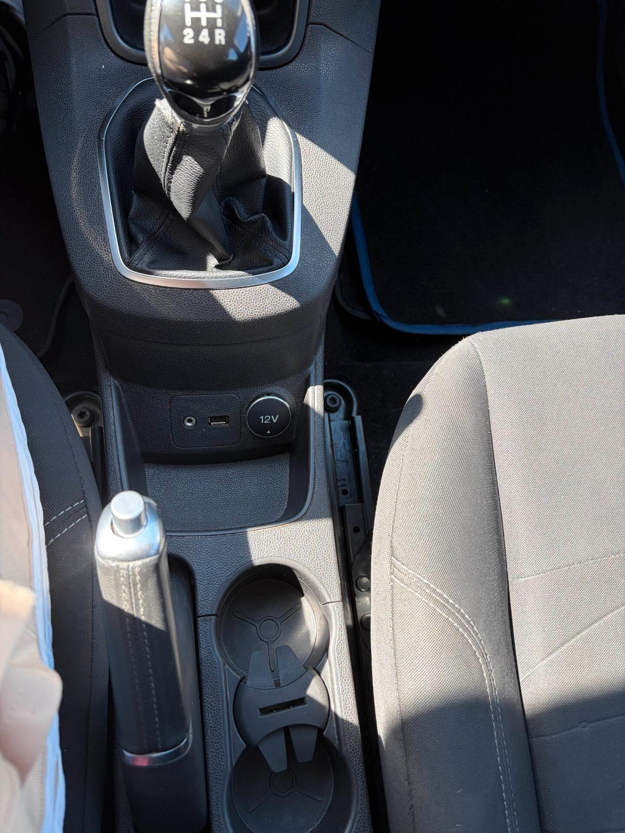 Ford Fiesta 1.2 60CV 5 porte Titanium