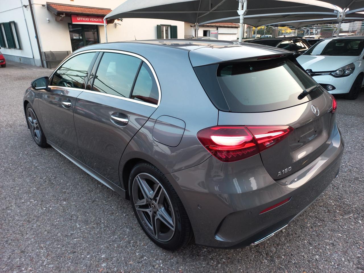 Mercedes-benz A 180 Automatic AMG Line Advanced Plus