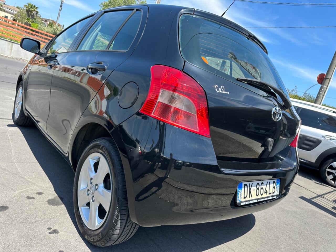 Toyota Yaris 1.4 D-4D 5 porte Sol