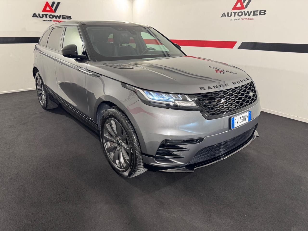 Range Rover Velar 2.0D I4 180 CV R-Dynamic HSE