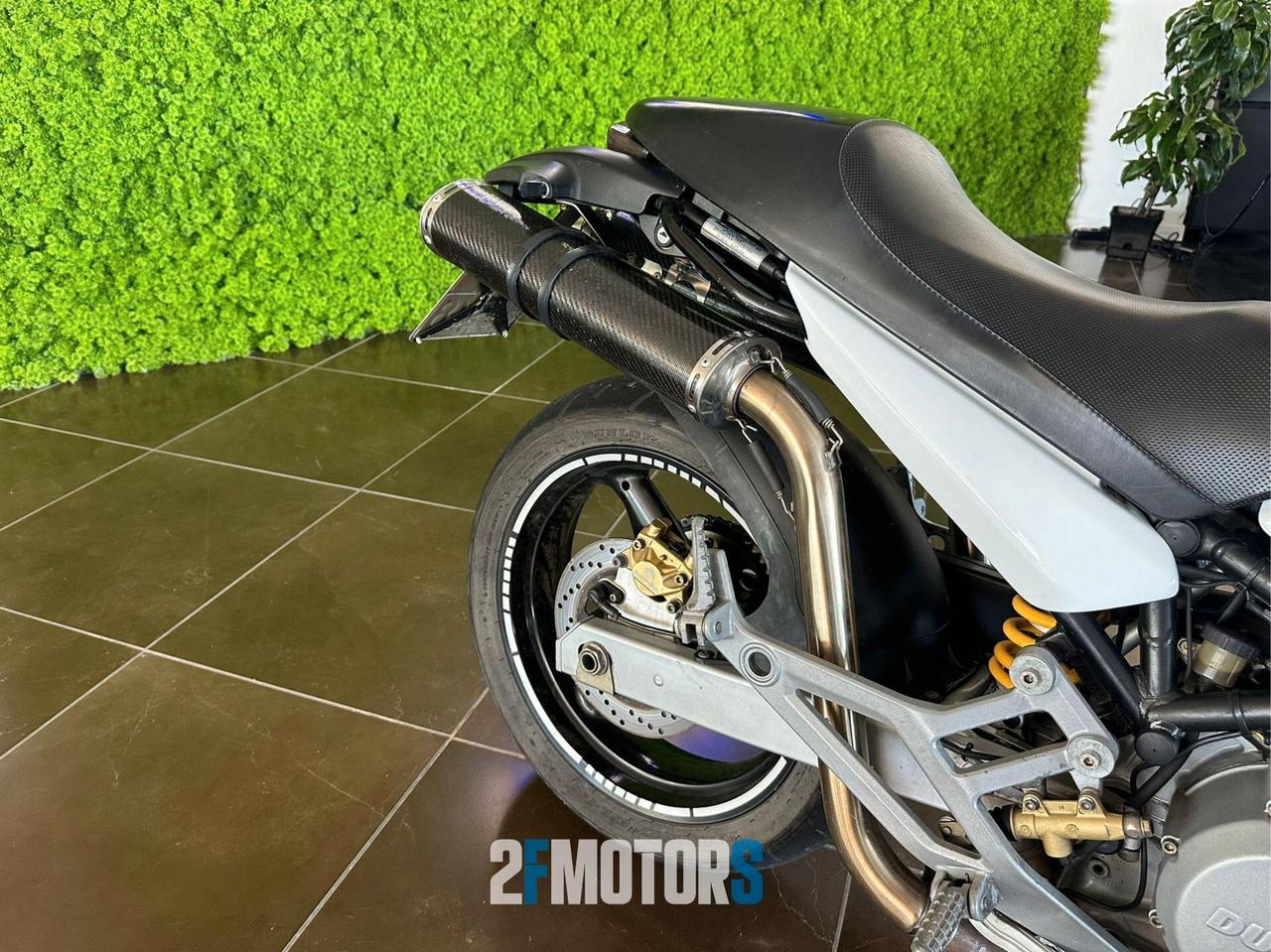 Ducati Monster 750 Dark
