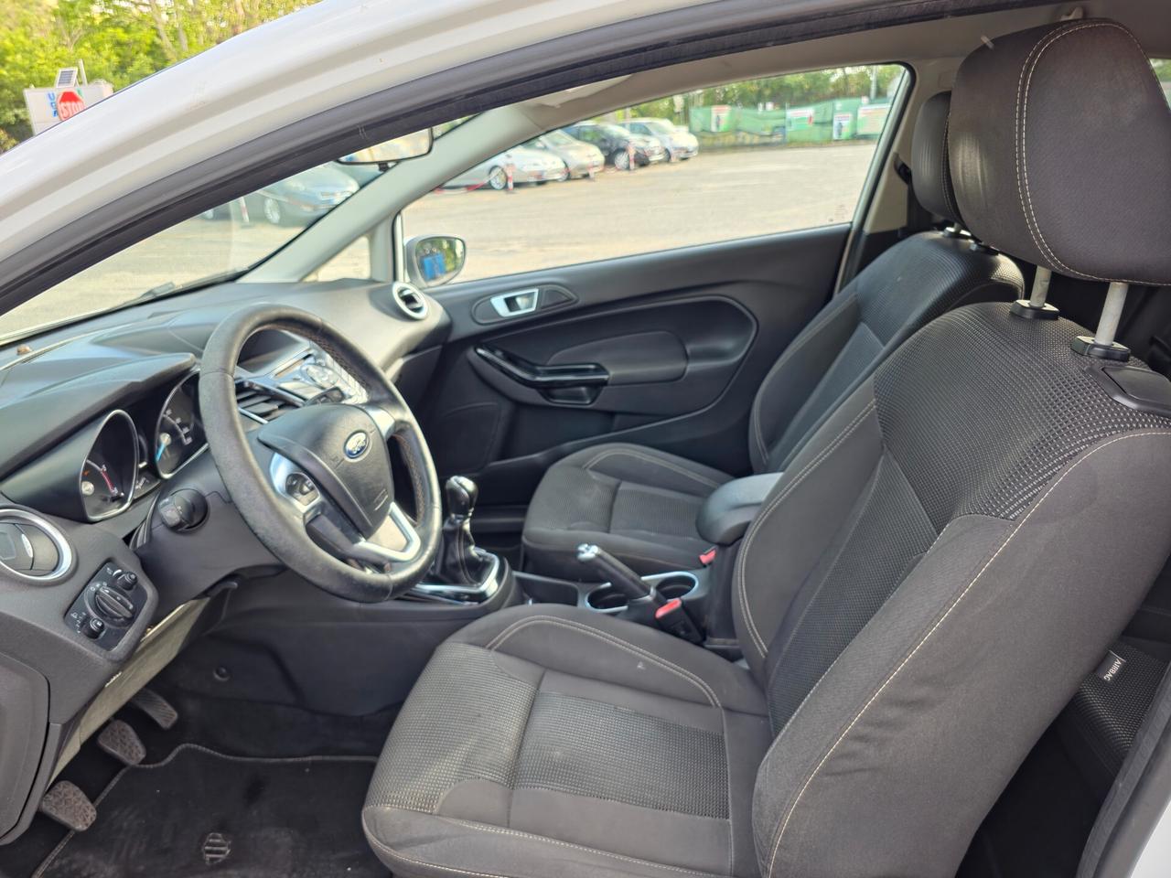 Ford Fiesta 1.5 TDCi 75CV 3 porte ST-Line 2017-E6B Manuale NEO