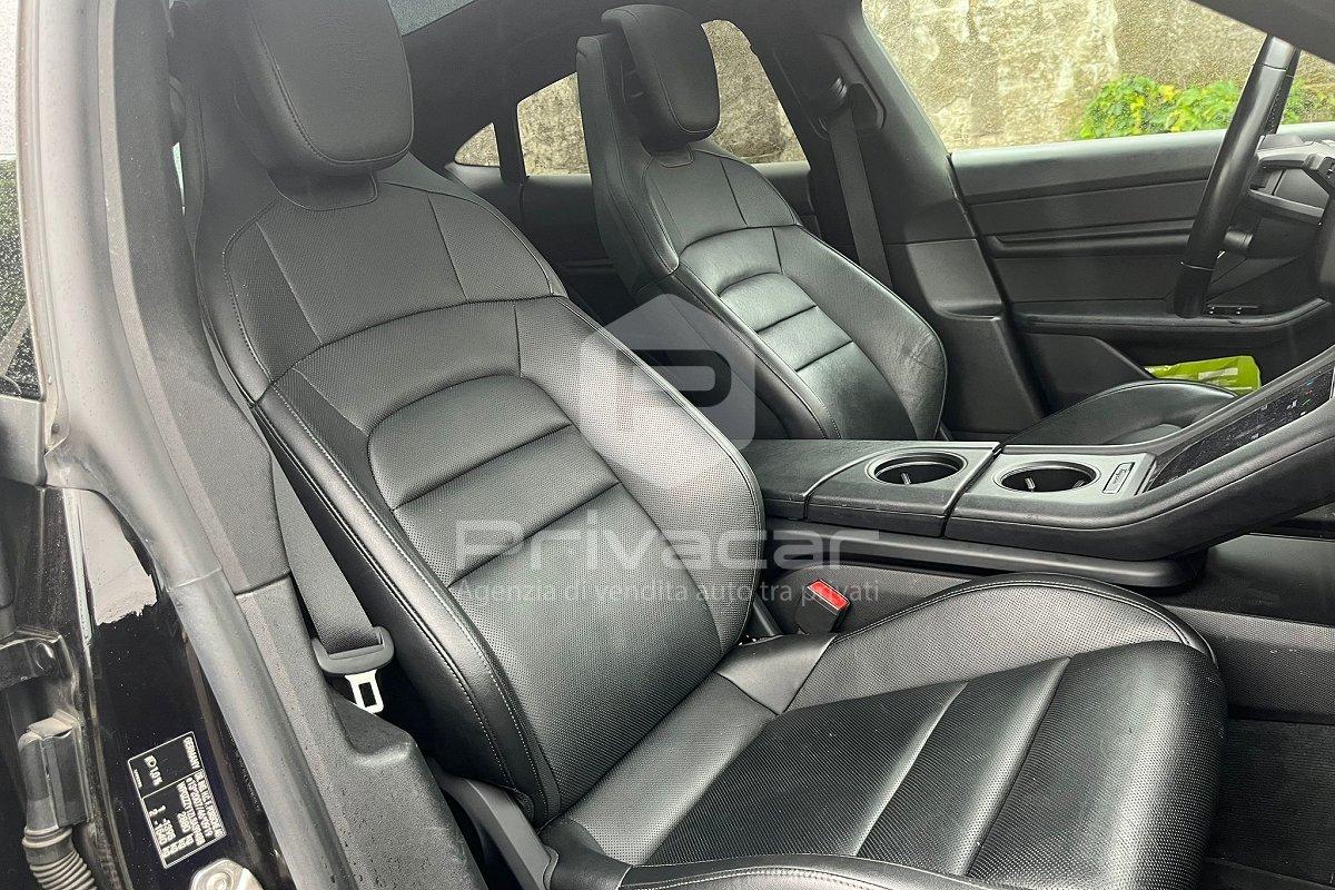 PORSCHE Taycan 4S