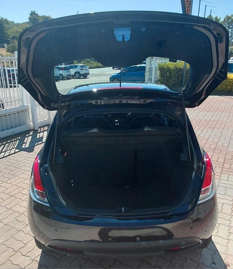 Lancia Ypsilon - 83.000 km Garanzia 12 mesi
