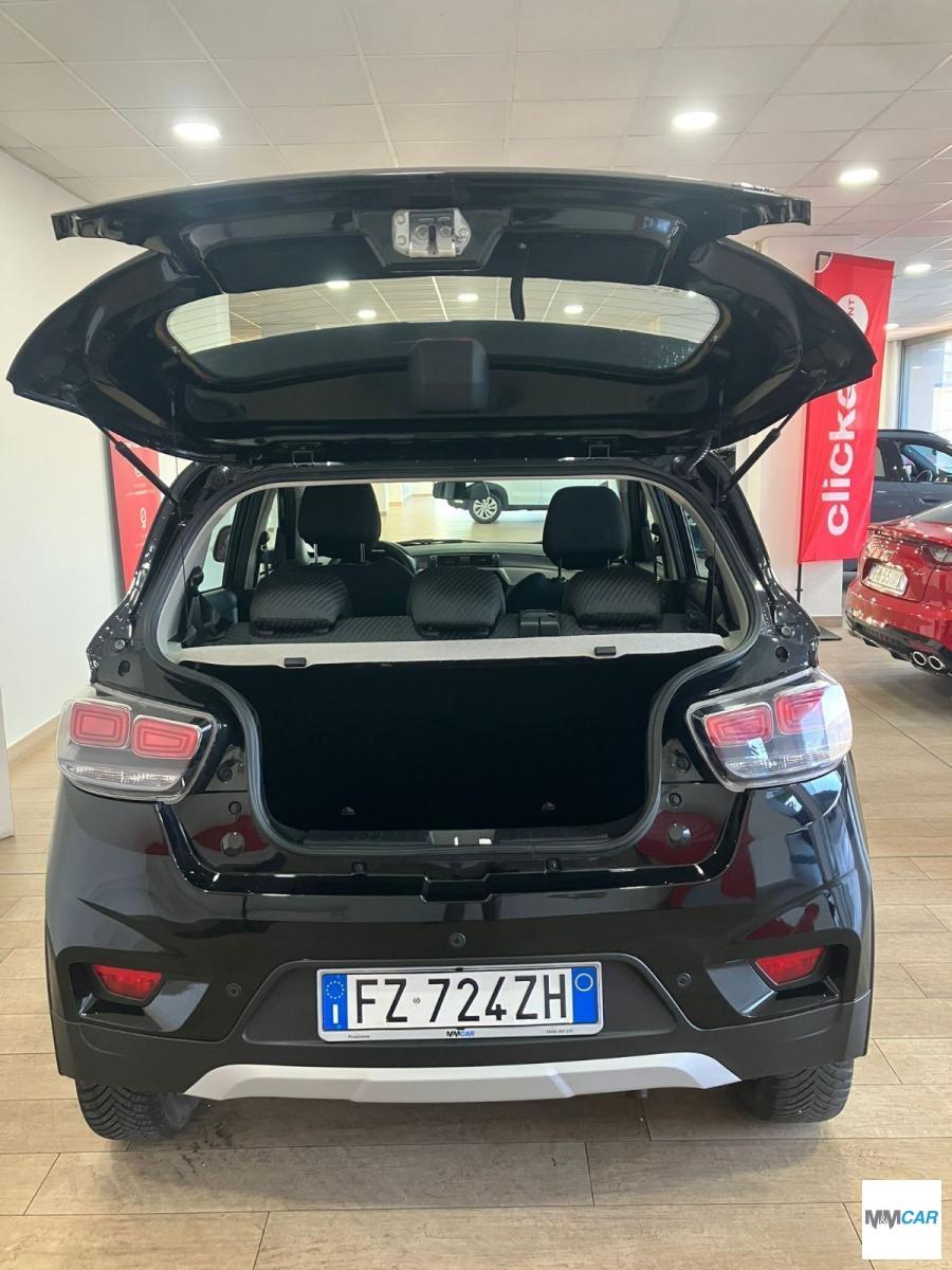 MAHINDRA - KUV100 - 1.2 VVT K6+