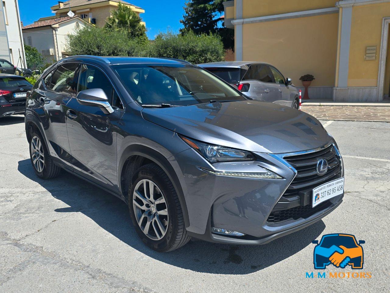 Lexus NX 300h 2.5 Executive 4wd cvt