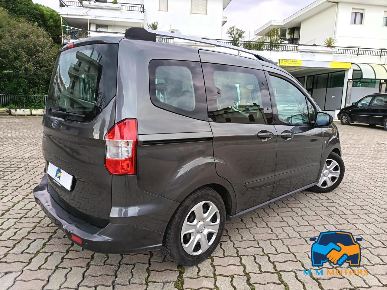 FORD Tourneo Courier 1.5 tdci 75cv plus E6.2