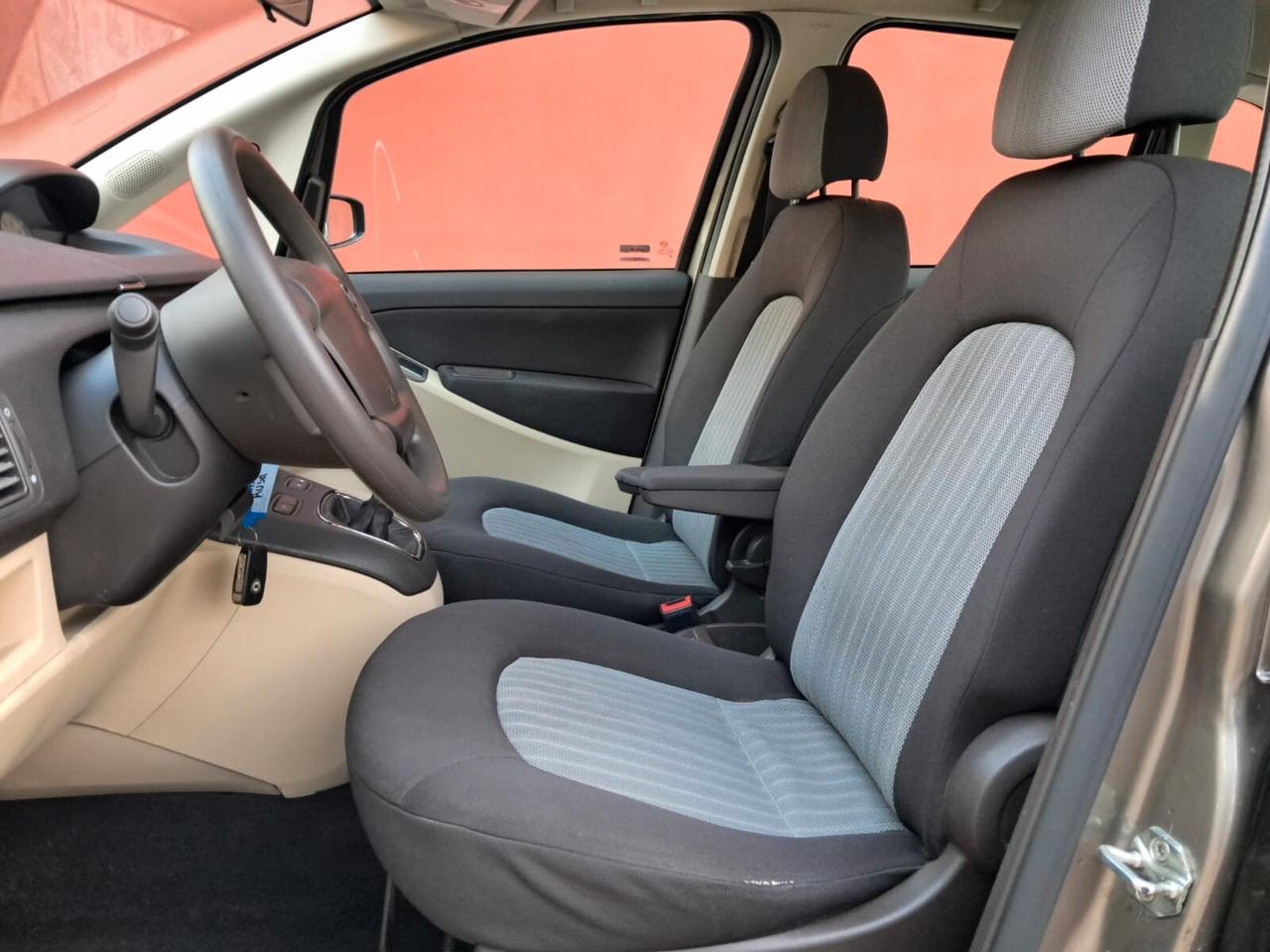 Lancia MUSA 1.4 16V Platino Plus neopatentati