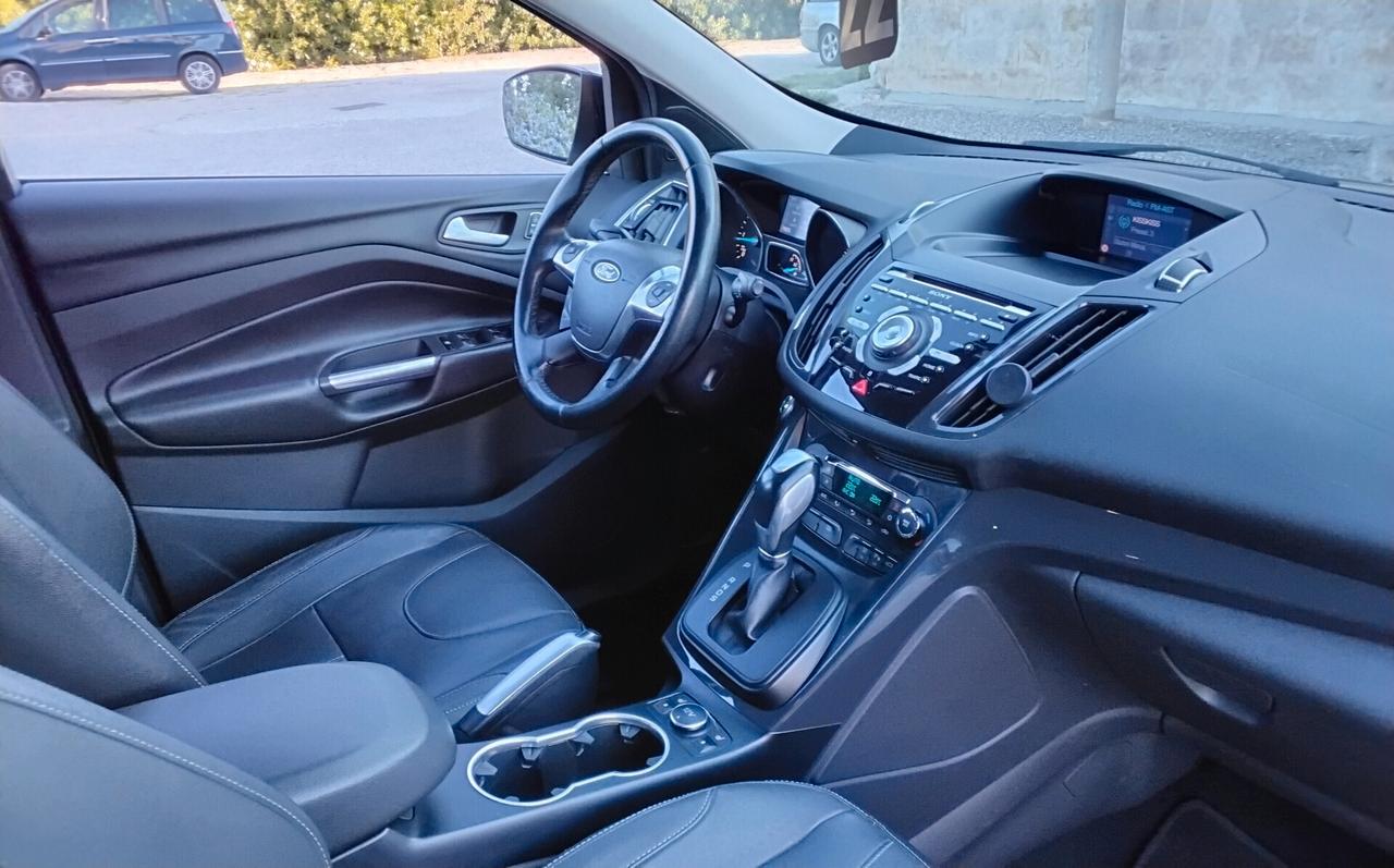 Ford Kuga 2.0 TDCI 163 CV 4WD Powershift Titanium