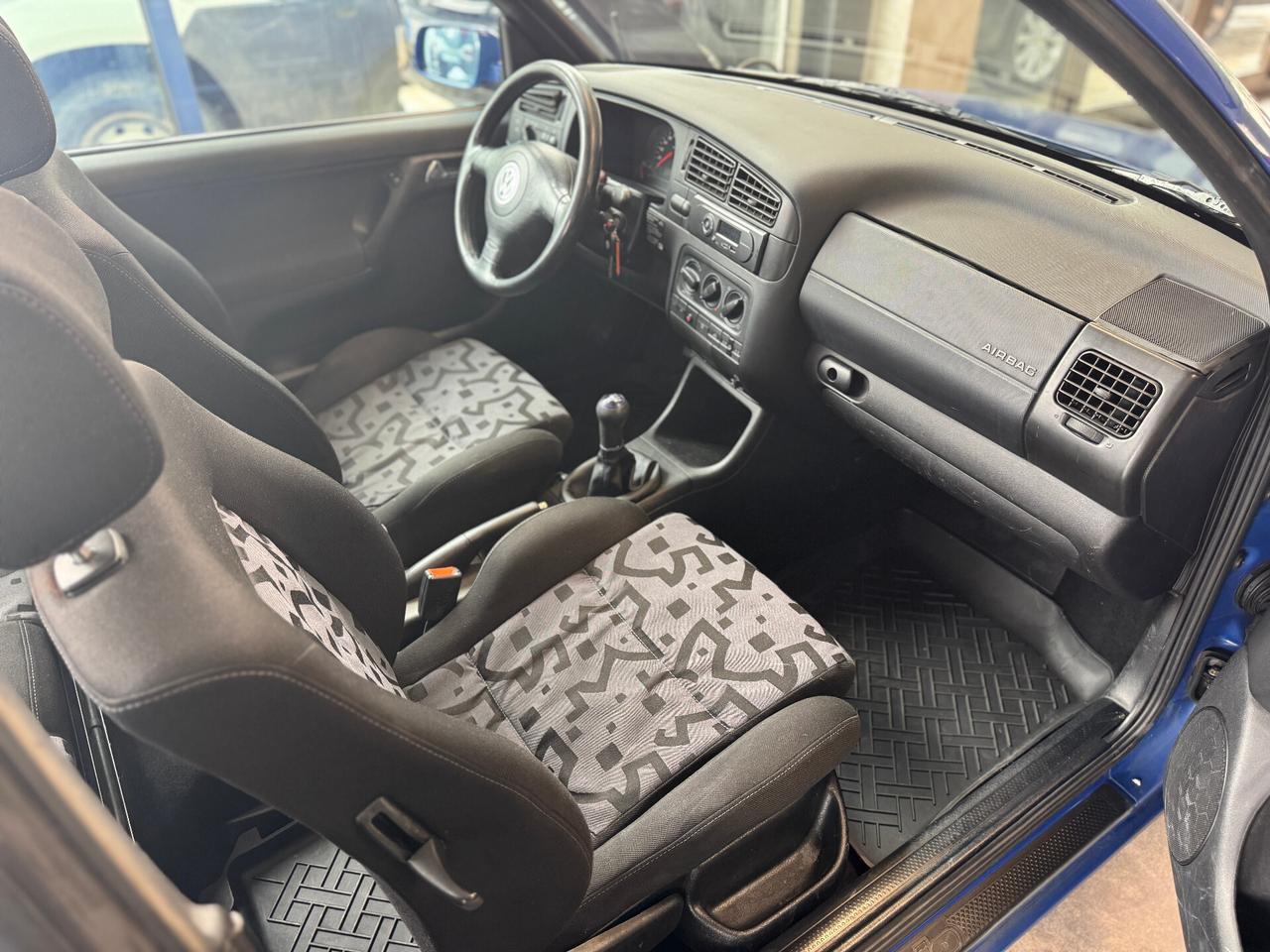 Volkswagen Golf Cabriolet Golf Cabriolet 1.6 cat Highline (ASI)