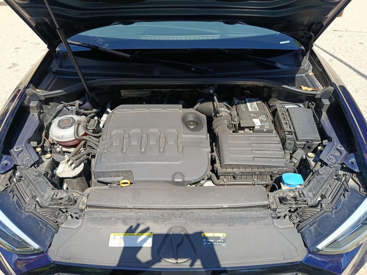 Audi Q3 2.0 TDI Business #6230