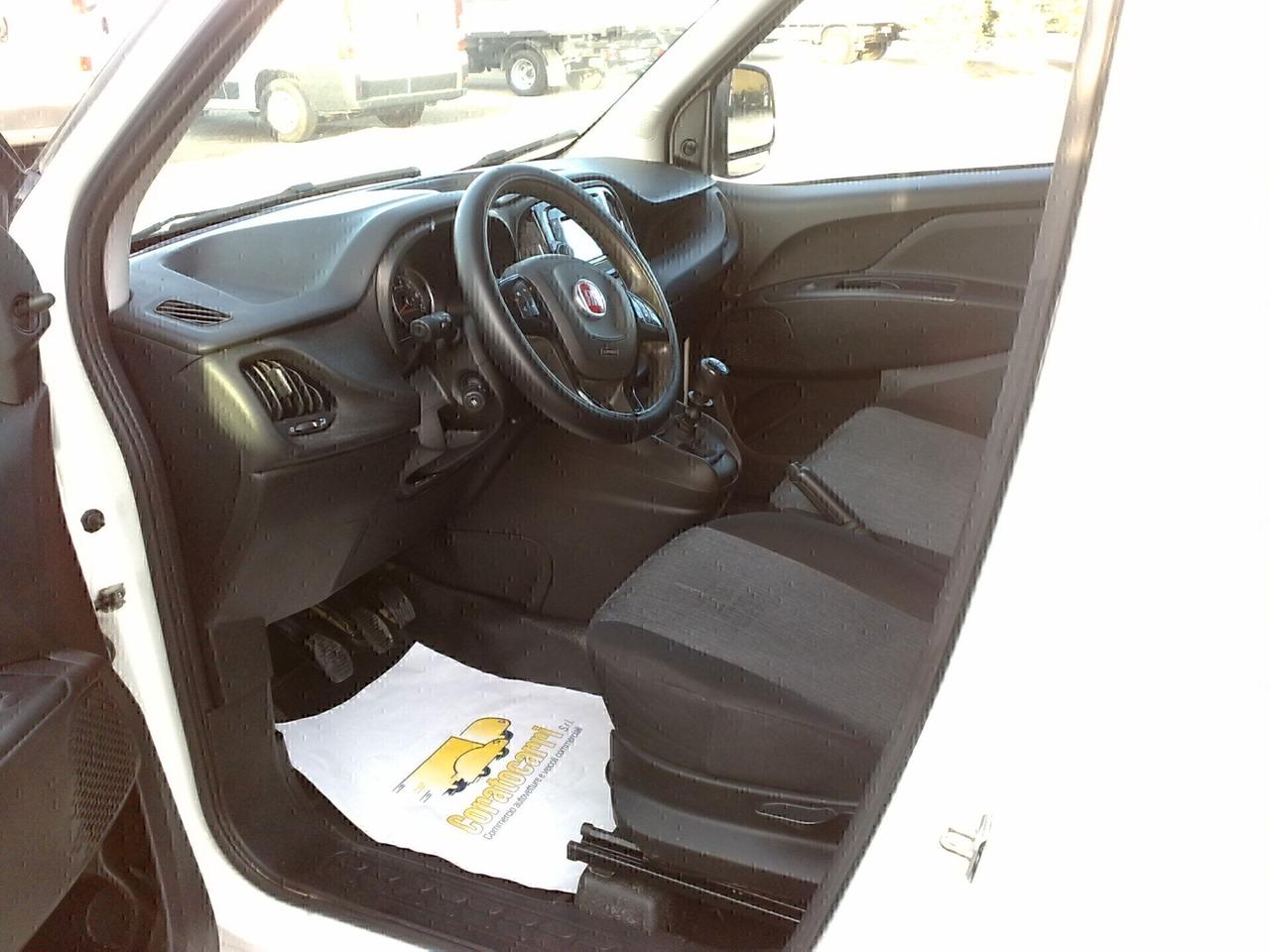 Fiat Doblo 1.6mjet 105cv FURGONE 3 POSTI - 2016