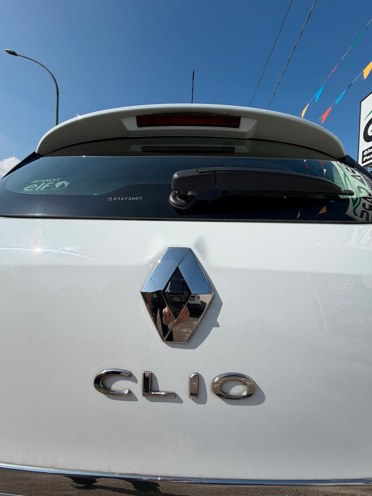 Renault Clio dCi 8V 75 CV 5 porte Duel2