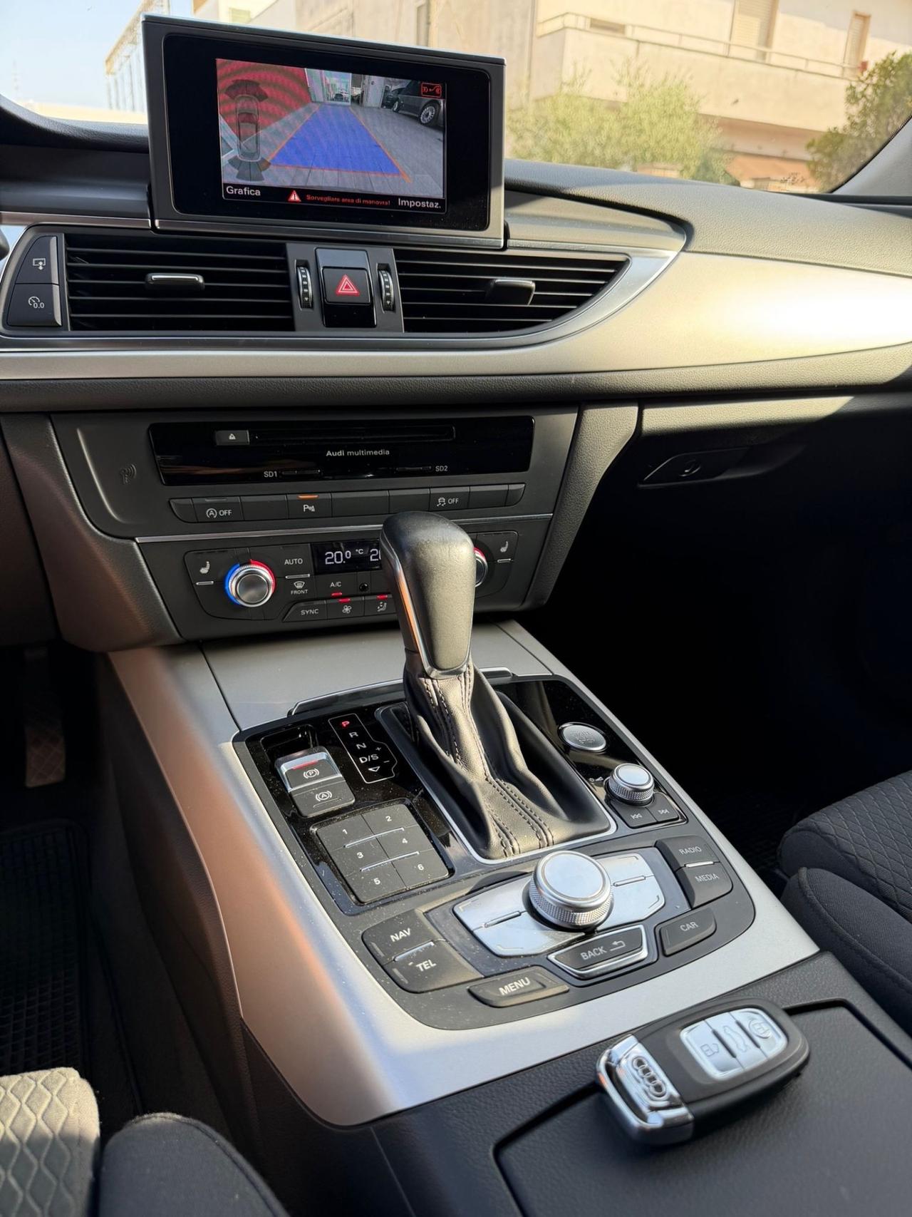 Audi A6 Avant 2.0 TDI 190 CV ultra S tronic-2017 LED/NAVI/18"