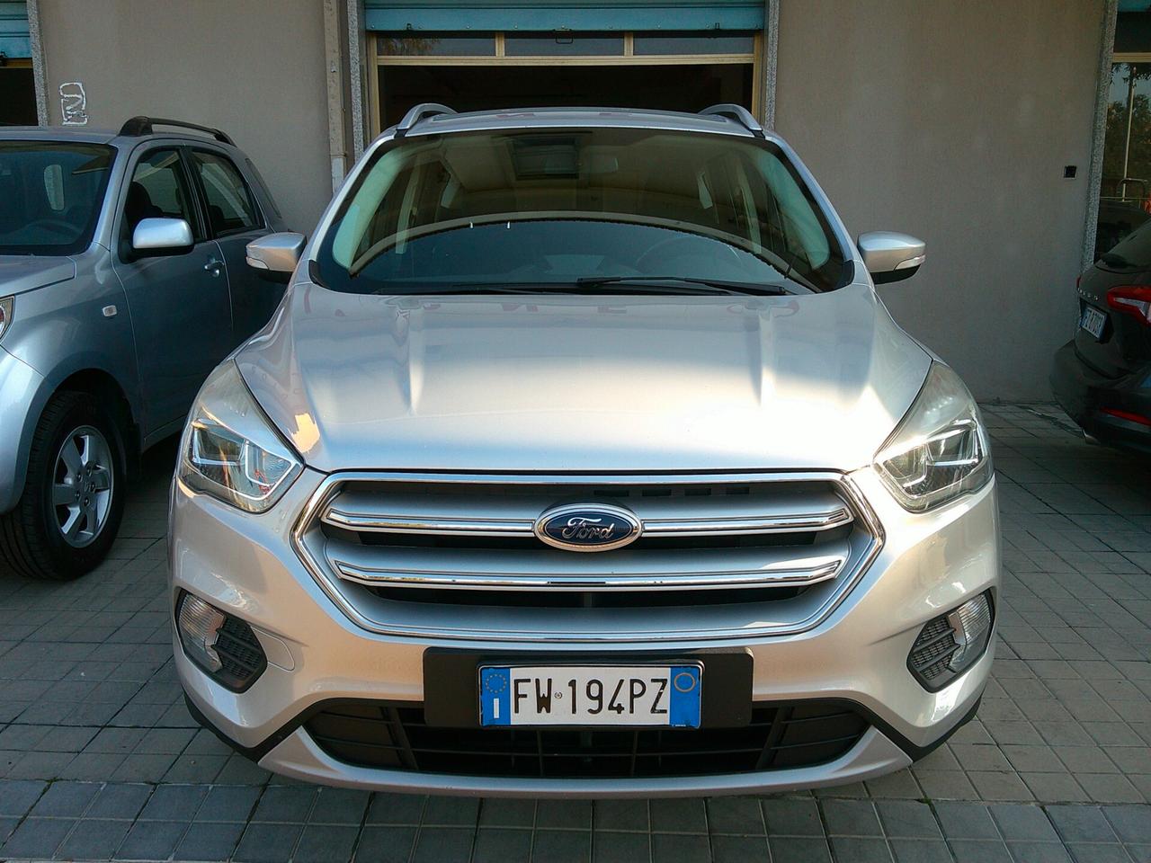 Ford Kuga 2.0 TDCI 150 CV S&S 4WD Powershift Business