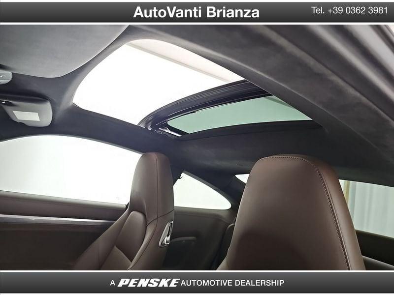 Porsche 911 911 Coupe 3.0 Carrera 4