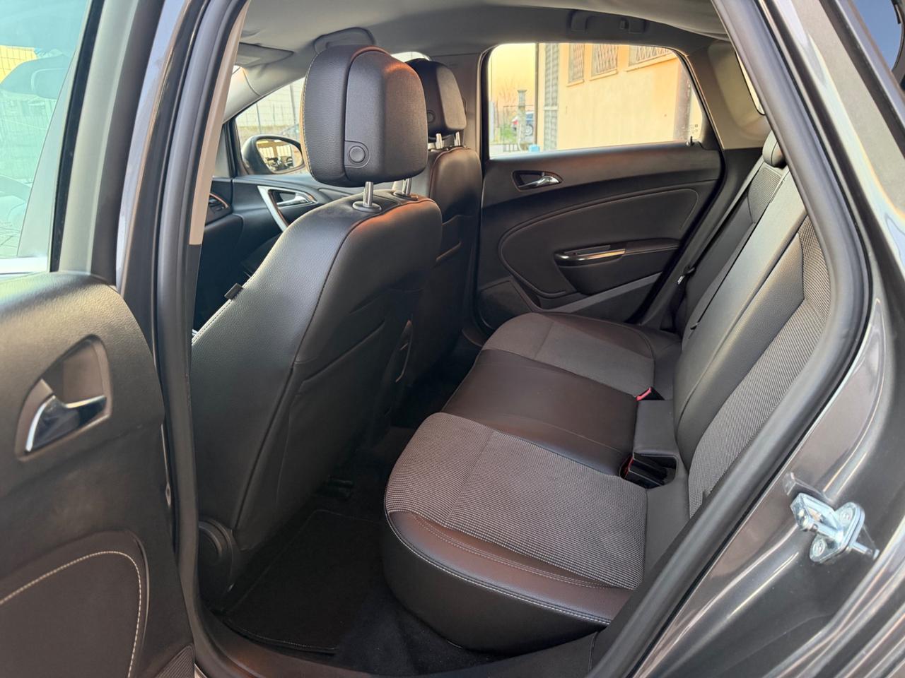 Opel Astra 1.7 CDTI 110CV 5 porte Cosmo