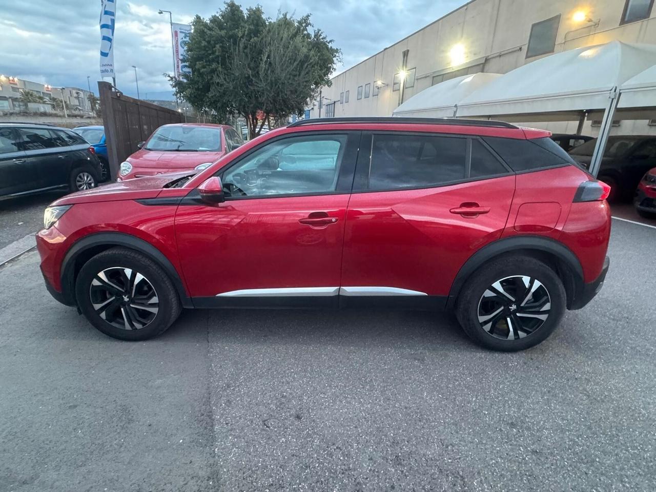 Peugeot 2008 PureTech 130 S&S EAT8 Allure