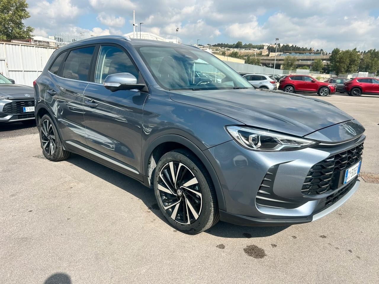 MG ZS 1.5 HYBRID LUXURY *SENZA OBBLIGO DI FINANZIAMENTO*