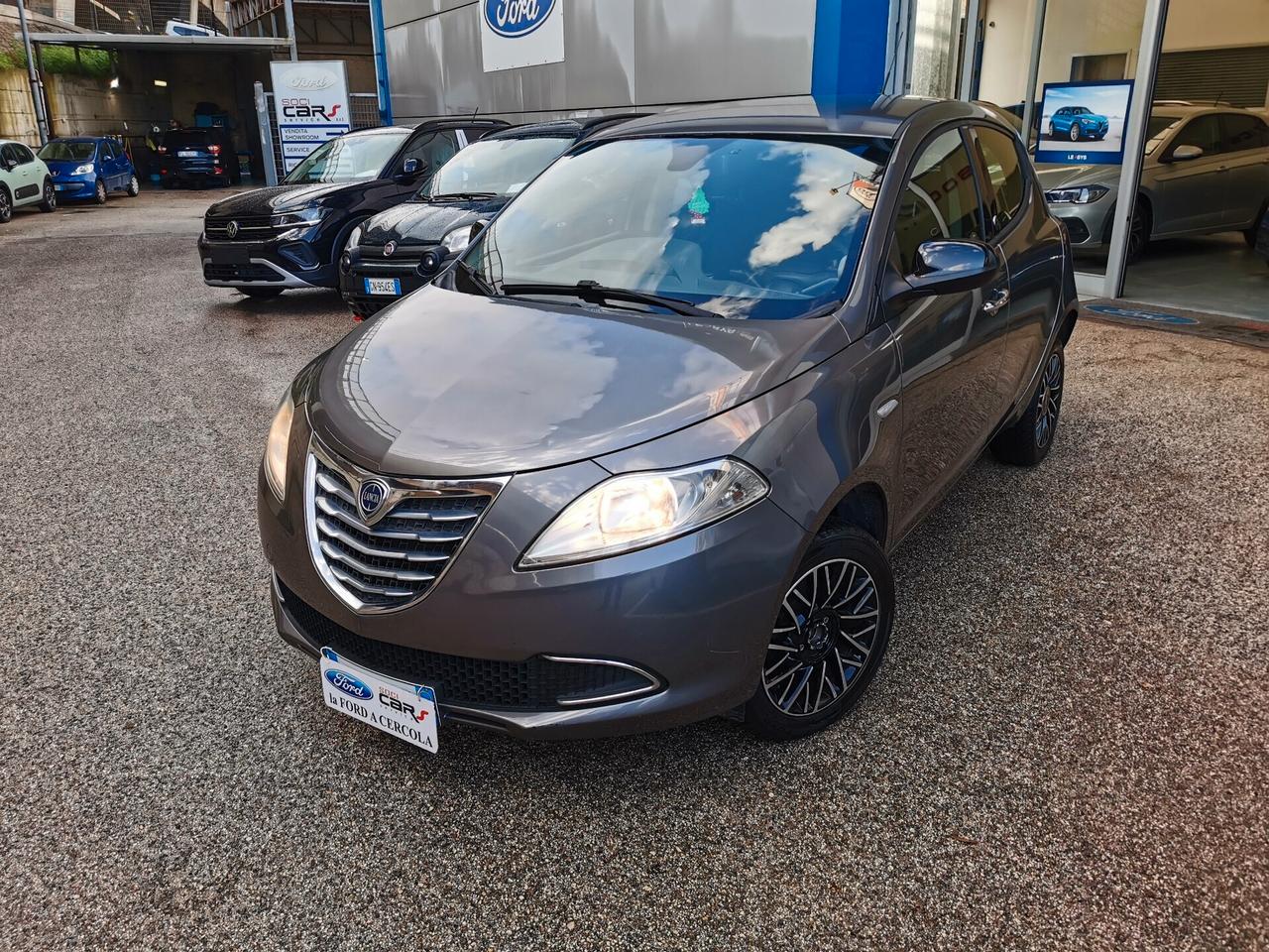 Lancia Ypsilon 0.9 TwinAir 85 CV 5 porte Metano Ecochic 30th Ann.