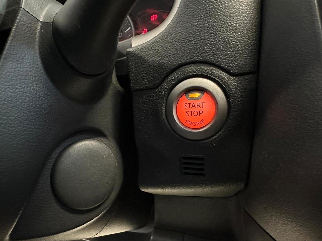 Nissan Micra 1.2 12V 5 porte Elle