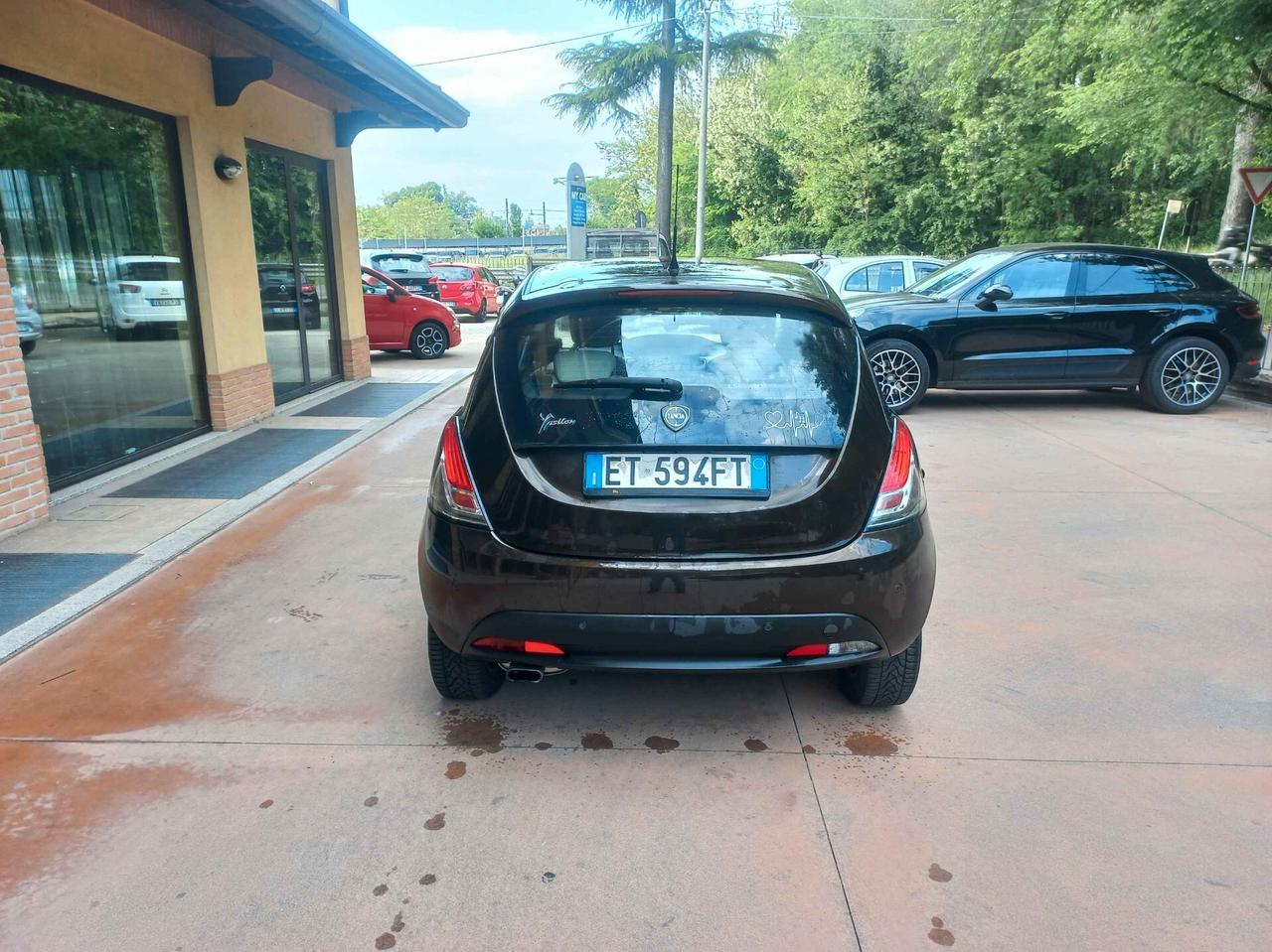 Lancia Ypsilon 1.2 69 CV 5 porte GPL Ecochic Silver