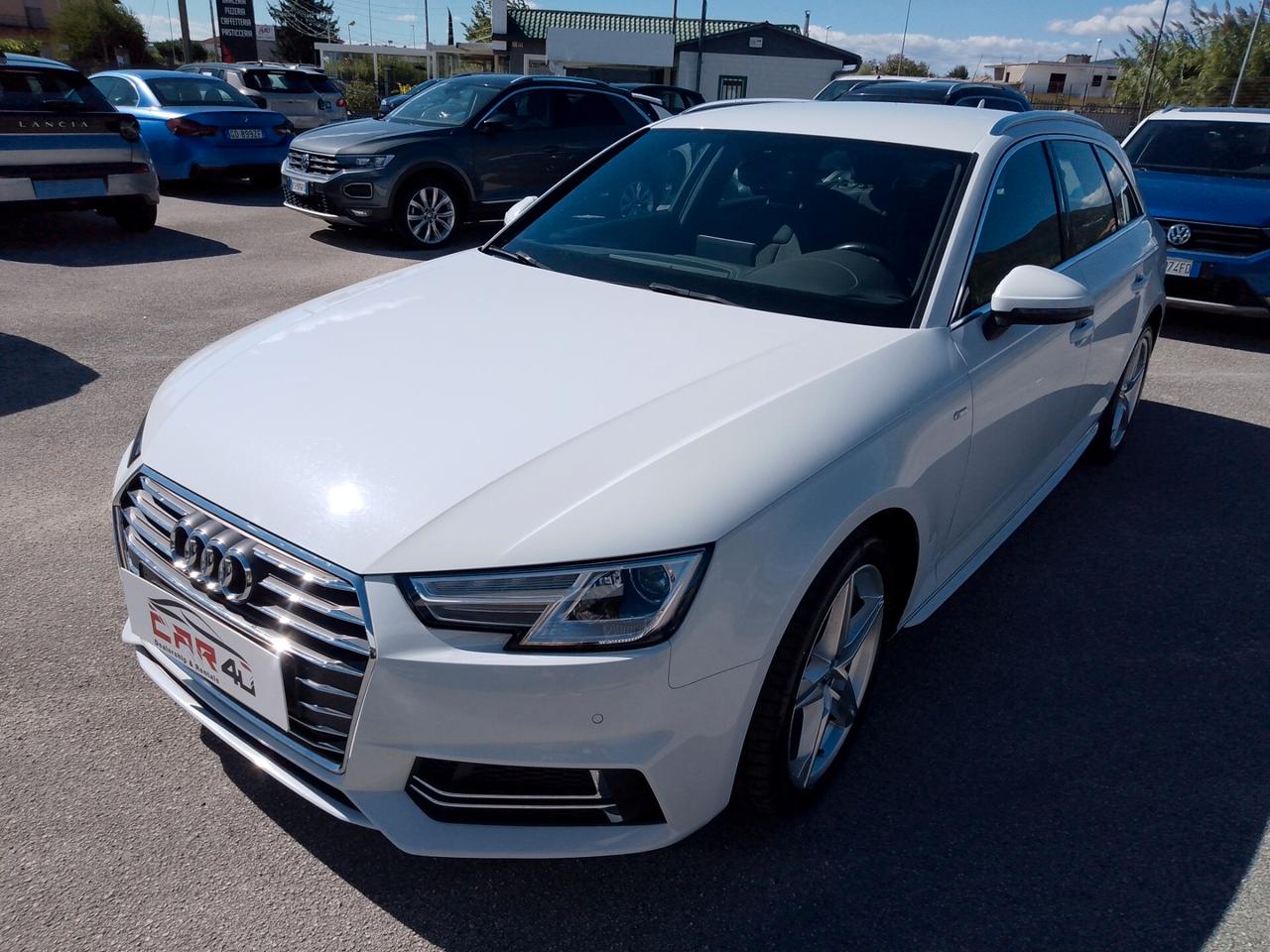 Audi A4 S LINE -VIRTUAL-POCHI KM