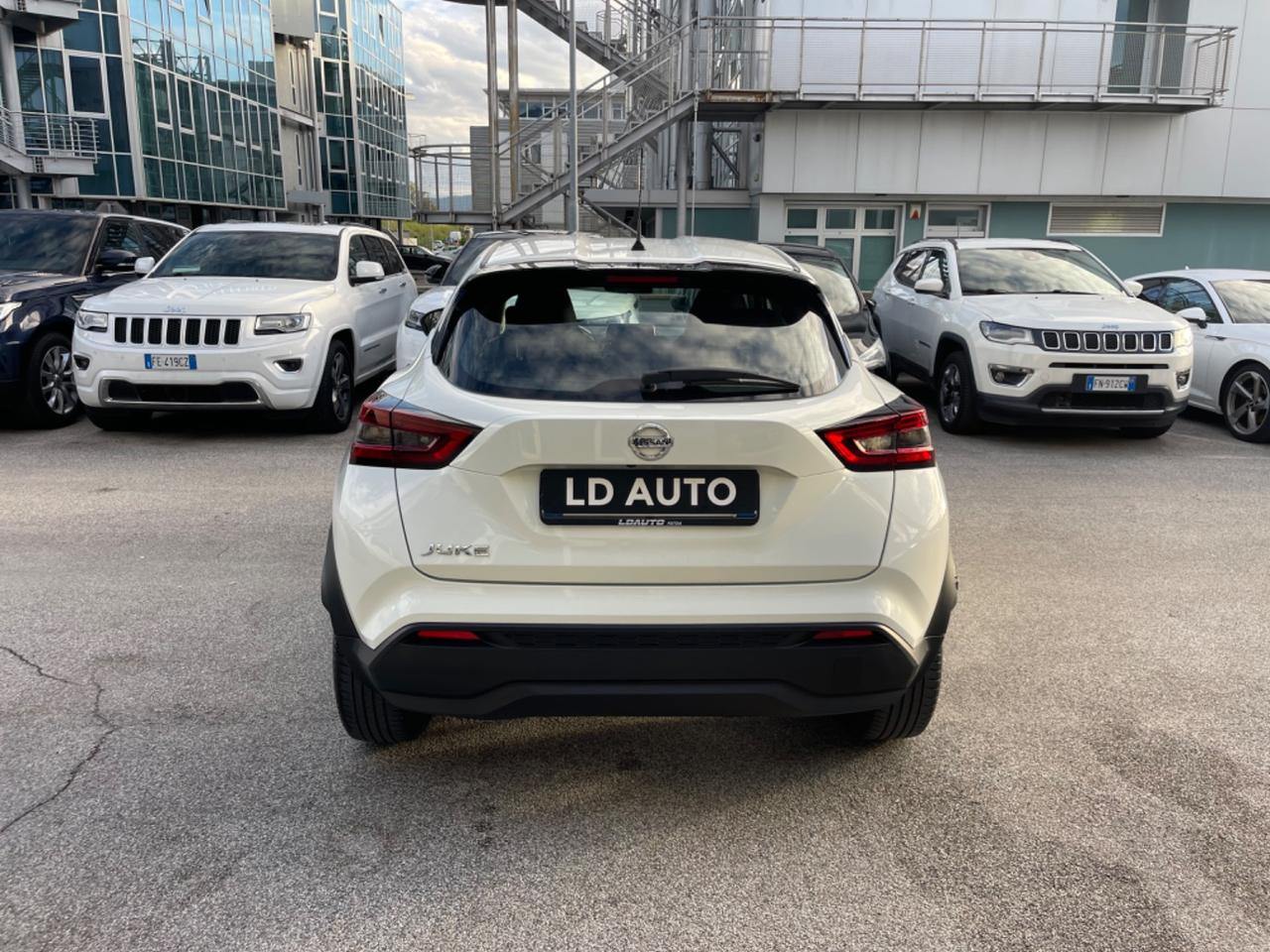 Nissan Juke 1.0 DIG-T 117 CV DCT N-Connecta