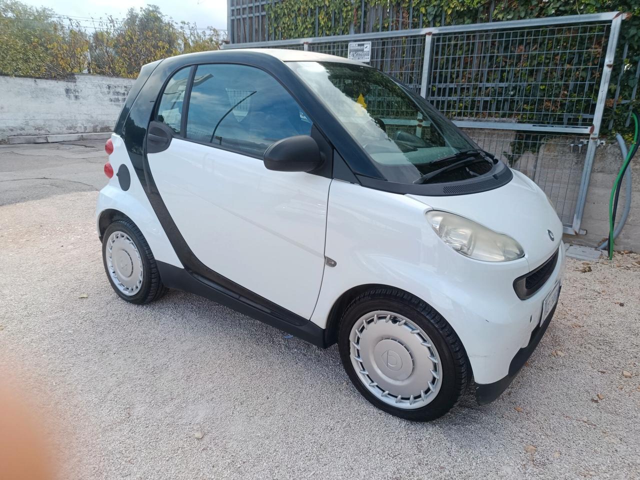 Smart ForTwo 800 40 kW coupé pure cdi