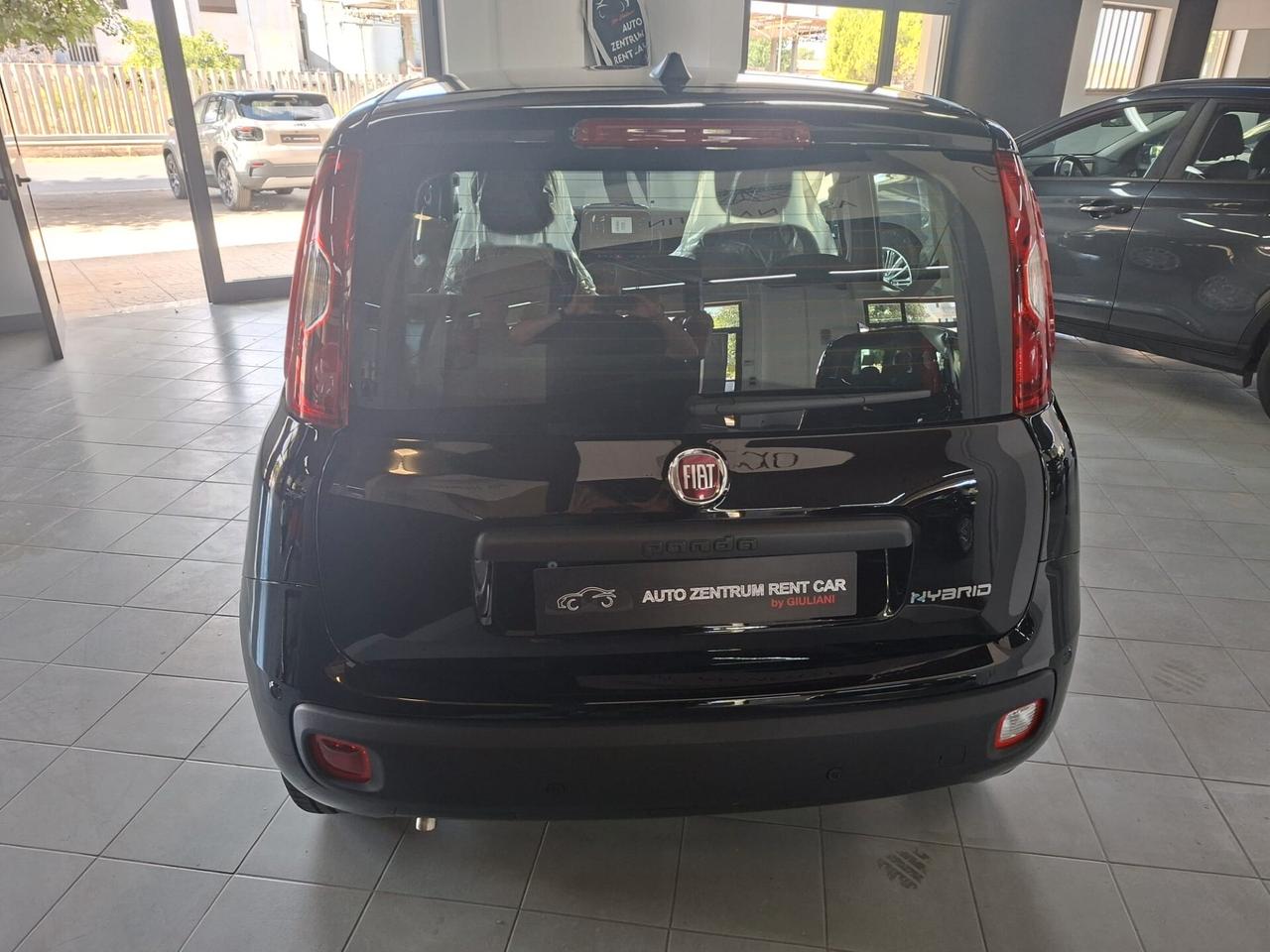 Fiat Panda Pandina 1.0 FireFly 65 CV Hybrid Icon