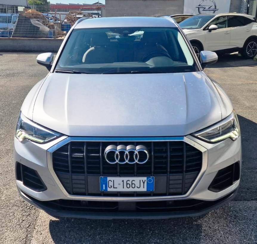 Audi Q3 40 TDI quattro S tronic Business Advanced