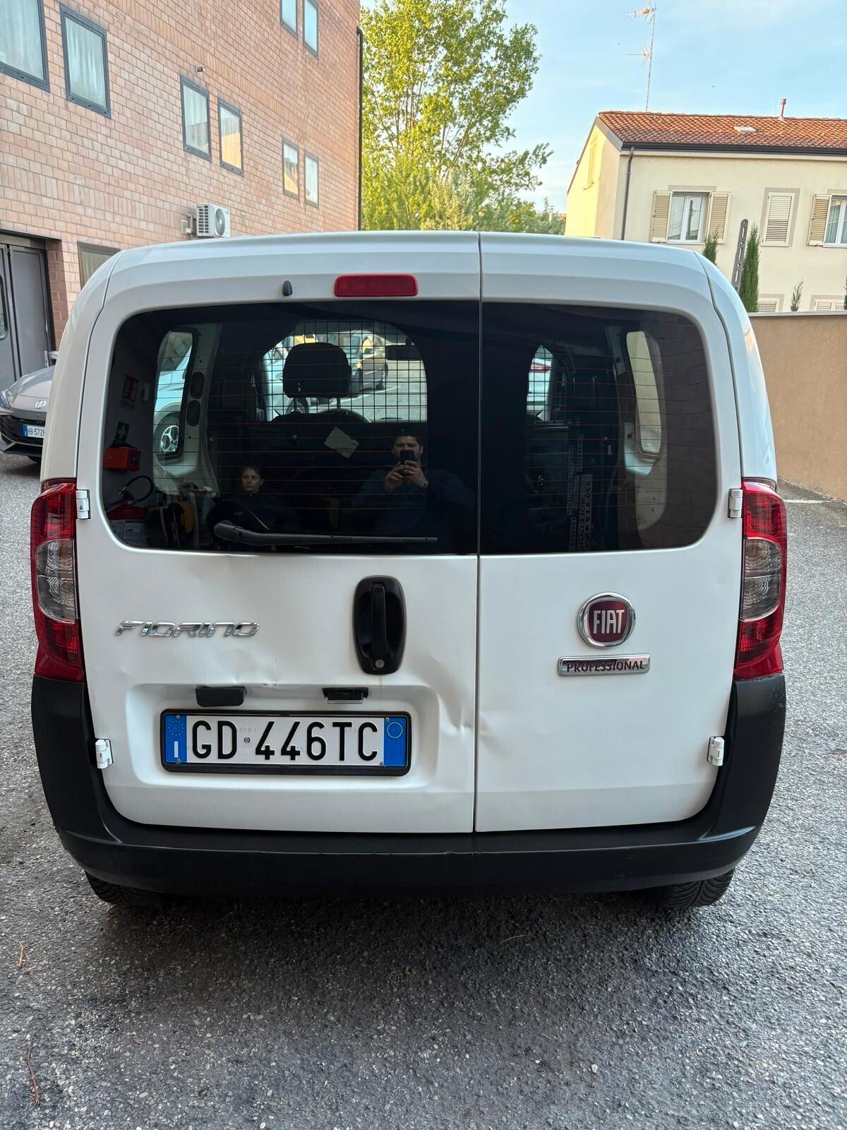 Fiat Fiorino 1.3 MJT 95CV Cargo Adventure