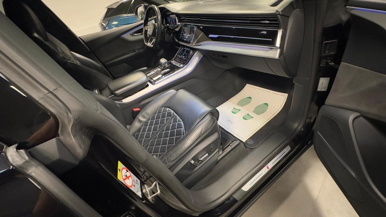 Audi Q8 SQ8 TDI quattro tiptronic