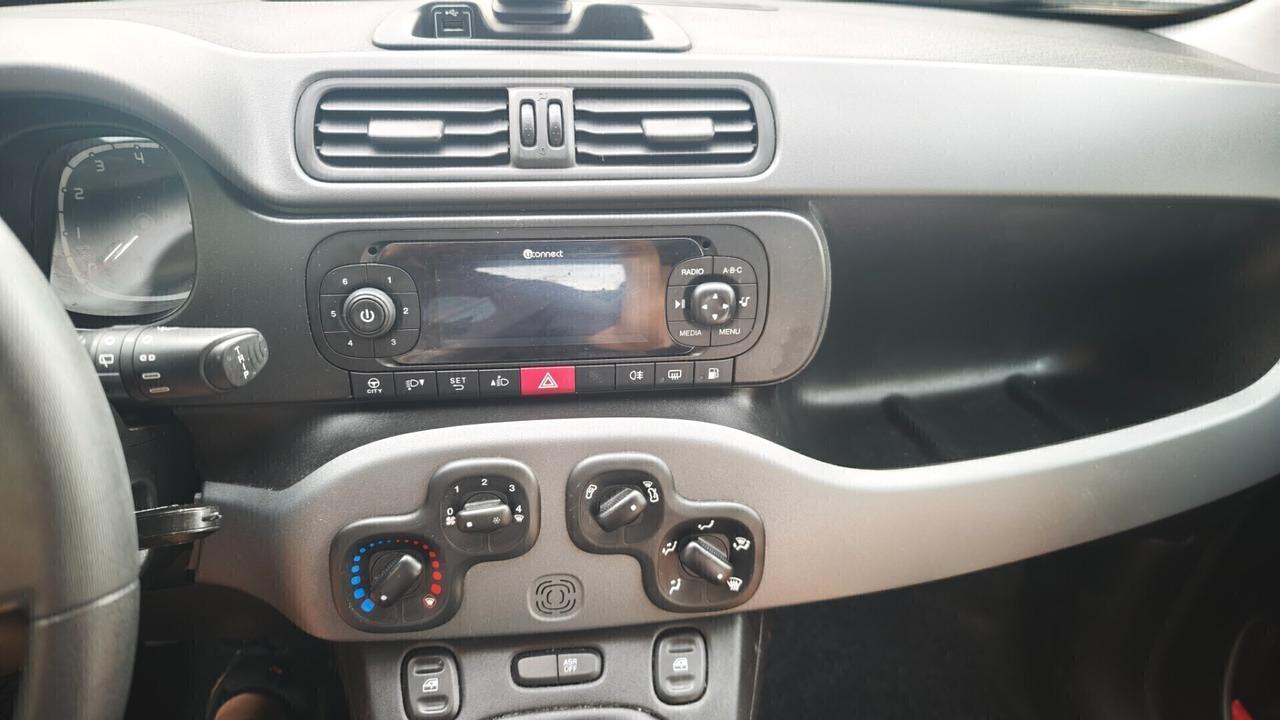 Fiat Panda 0.9 TwinAir Turbo Natural Power City cross Metano 85cv