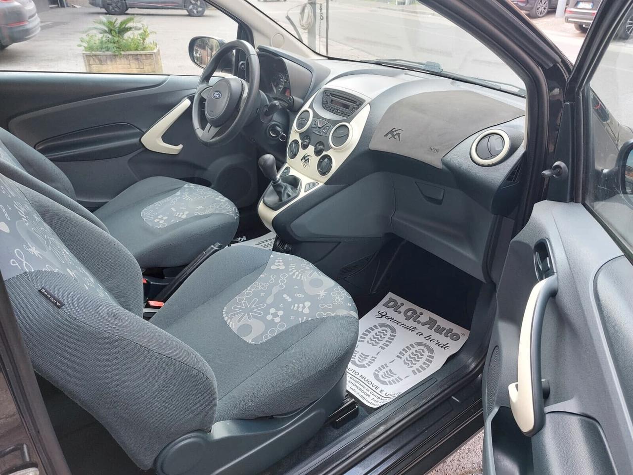 Ford Ka 1.2 8V 69CV Titanium