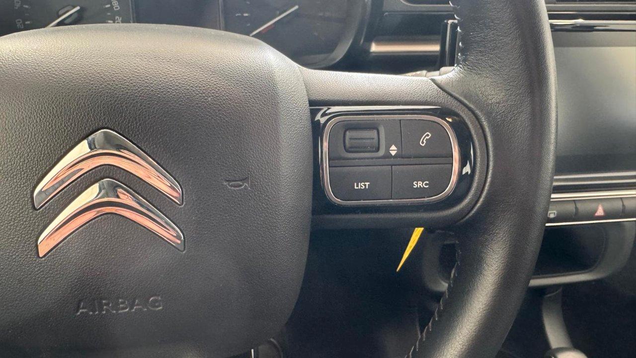 Citroen C3 1.2 puretech SHINE PLUS NAVI 82 Cv.