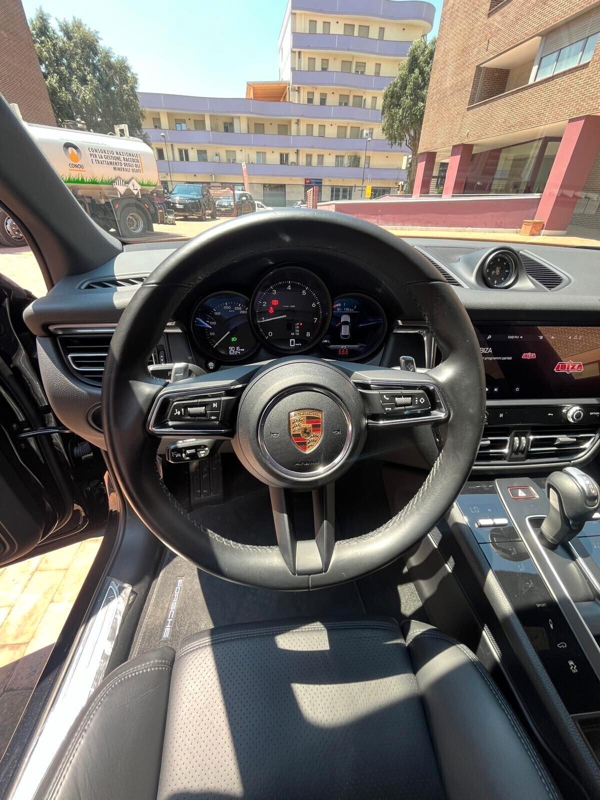 Porsche Macan 2.0