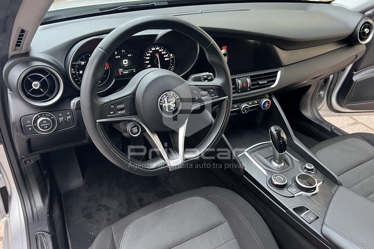 ALFA ROMEO Giulia 2.2 Turbodiesel 150 CV AT8 Business