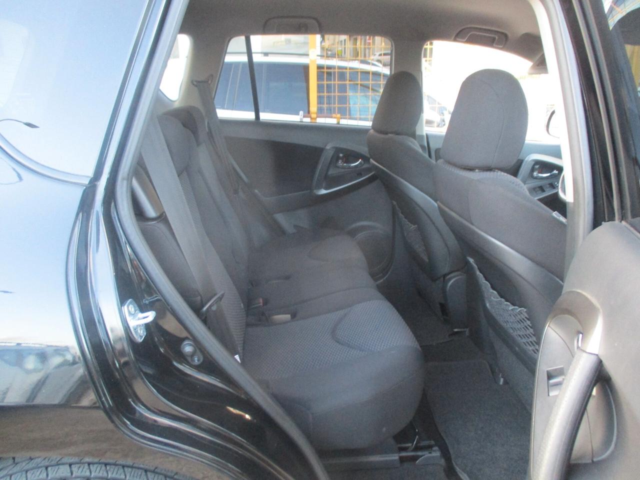 Toyota RAV 4 RAV4 2.2 D-4D 150 CV Luxury 2010