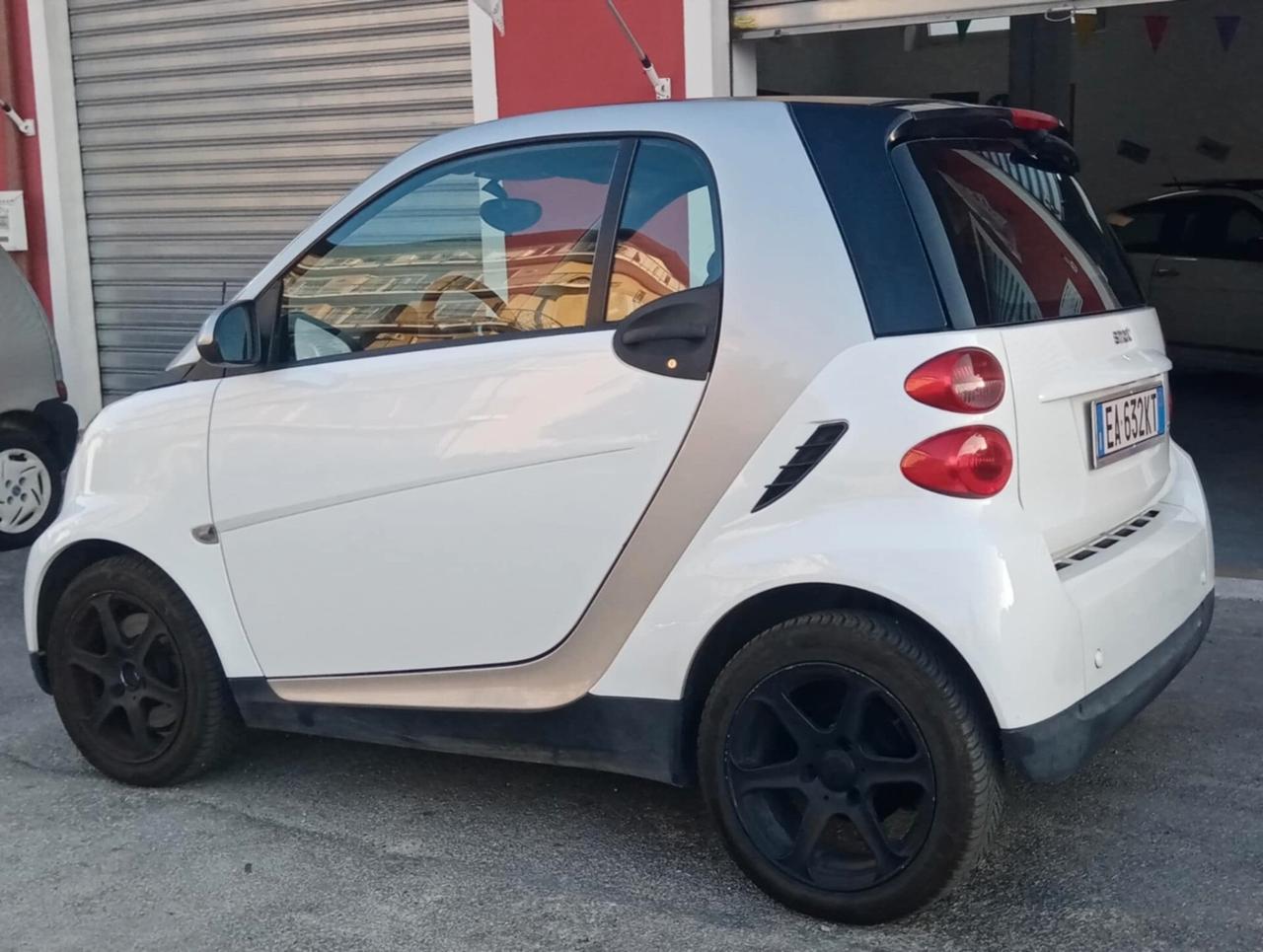 Smart ForTwo 1000 52 kW coupé passion