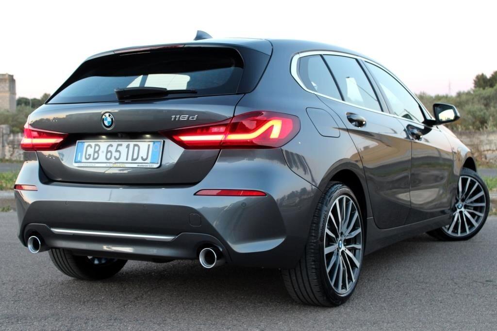 BMW 118 d Aut. *Pelle *Luci Ambiente *23.000 KM