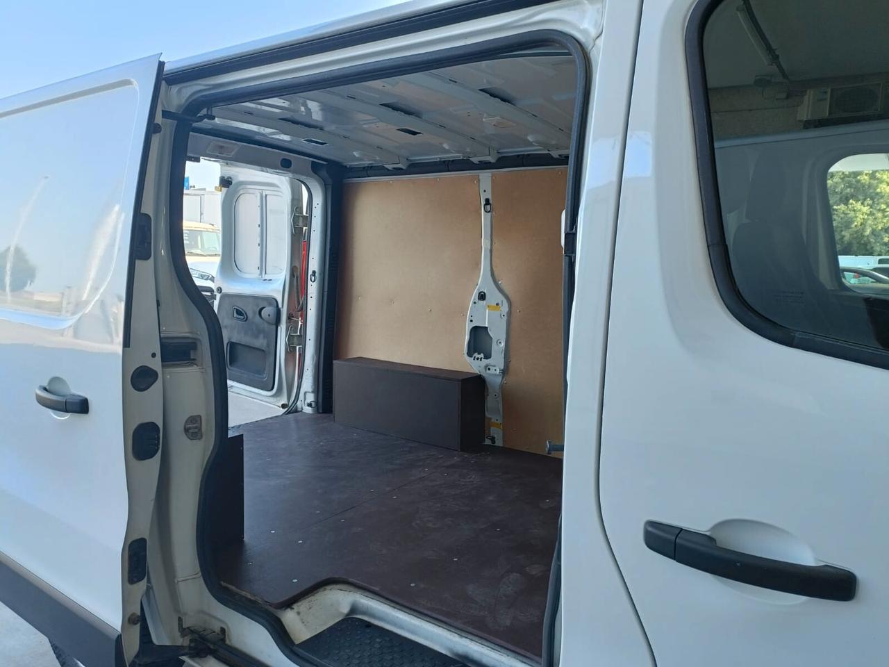 Renault Trafic RENAULT TRAFIC FURGONE L1 H1