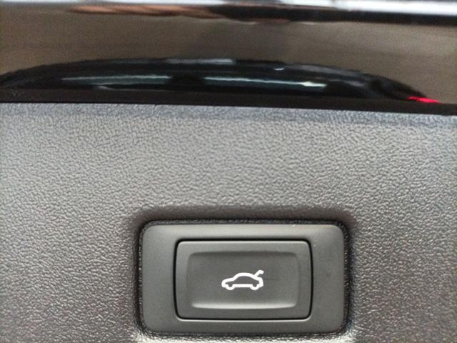 AUDI Q5 40 TDI 204 CV quattro S tronic Identity Black