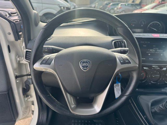 LANCIA Ypsilon 1.0 FireFly 5 porte S&S Hybrid Ecochic Gold