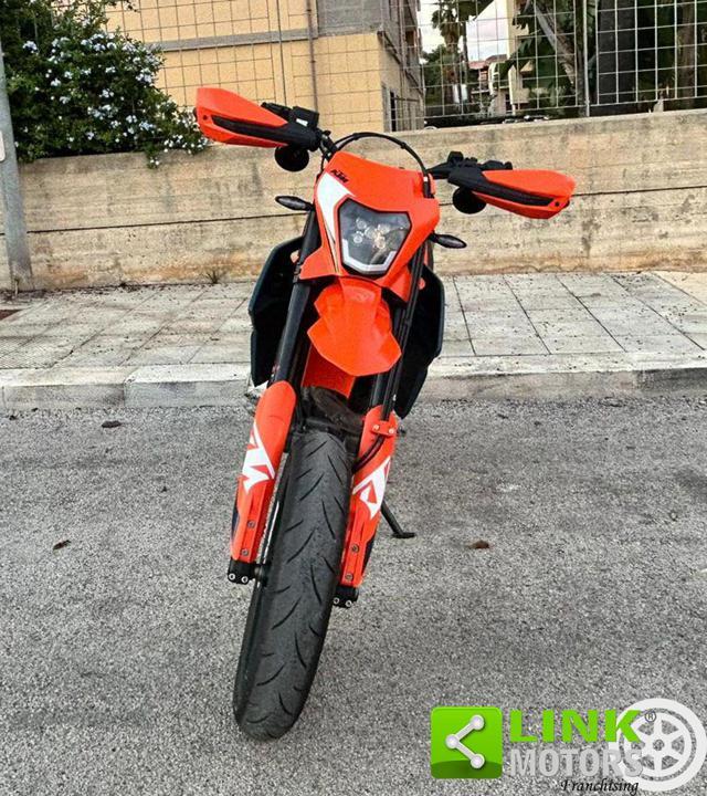 KTM 690 SMC R