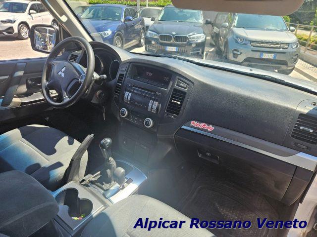 MITSUBISHI Pajero 3.2 DI-D 16V 3p. Intense DPF