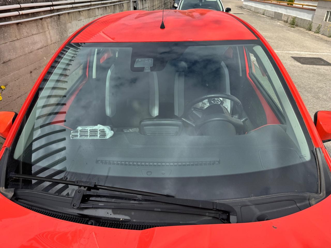 Toyota Aygo 1.0 VVT-i 69 CV 5 porte x-cool